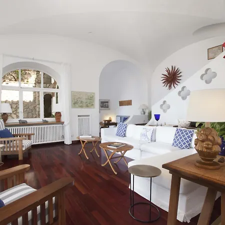 Amore Rentals - Villa Lo Scoglio-3